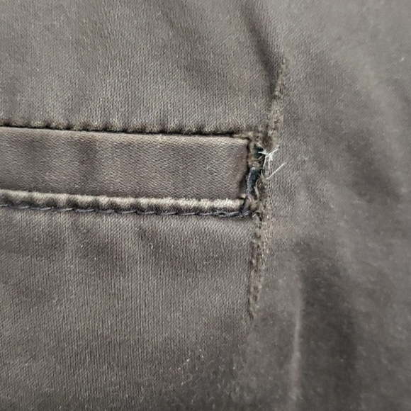 The Limited Brown Capris - Picture 4 of 4